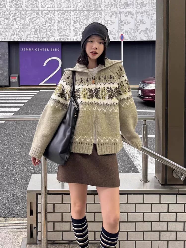 공정한 섬 배색 폴로 칼라 지퍼 니트 오픈 가디건 여성 가을 겨울철 분위기 센스 루즈핏 레트로 자카드 스웨터 코트 상세 이미지 5