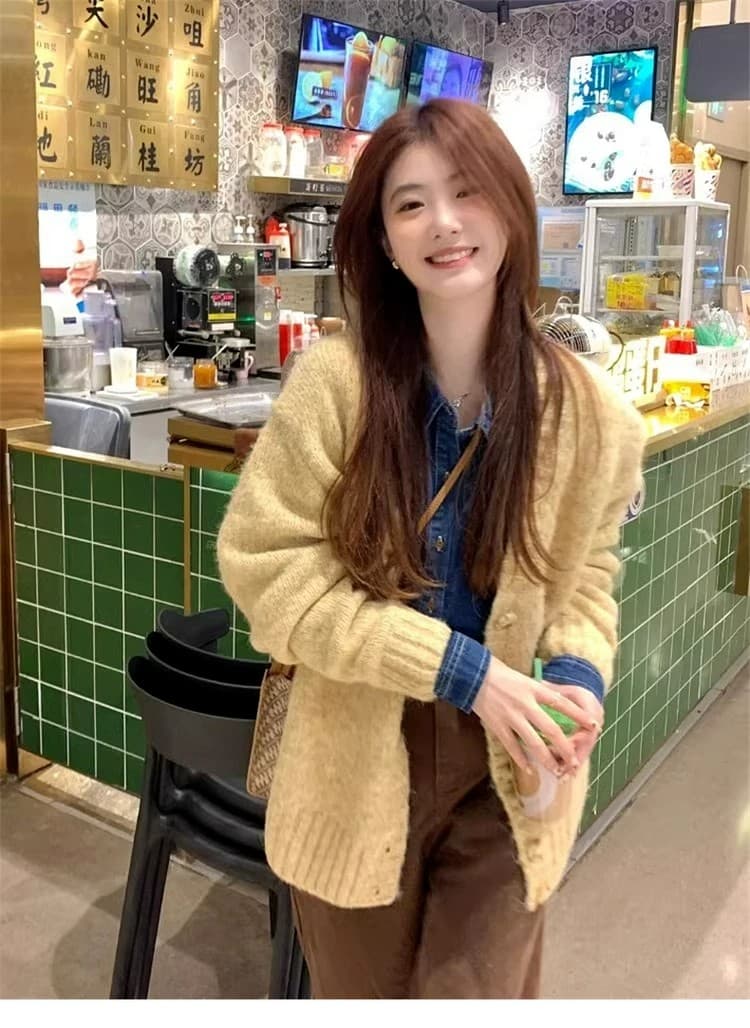 부드러운 찹쌀 느긋한 고급 센스 작은 키 황색 스웨터 코트 여자 2026 새로운 겨울 두꺼운 루즈핏 오픈 가디건 상세 이미지 1