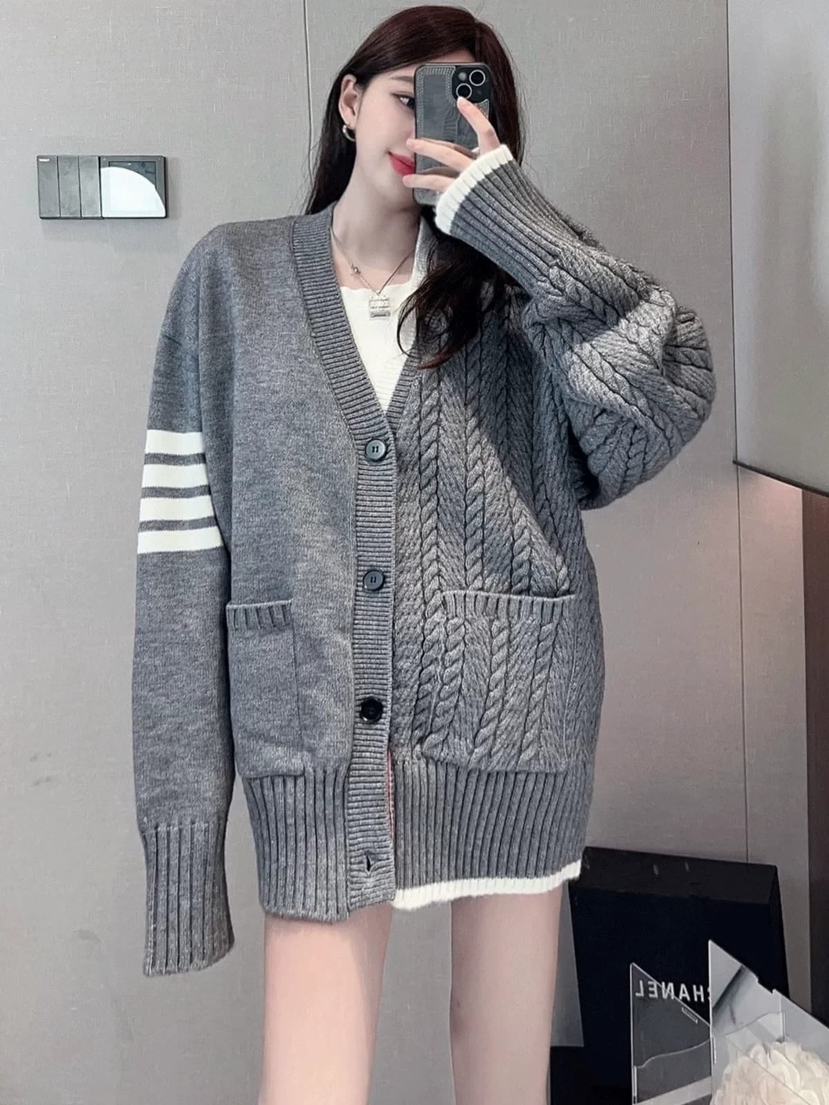 느긋한 바람 양모 니트 V넥 두 배 싸움 꽈배기 대 오픈 가디건 여성 루즈핏 슬림해 보이는 스웨터 코트 트렌디 이미지 5