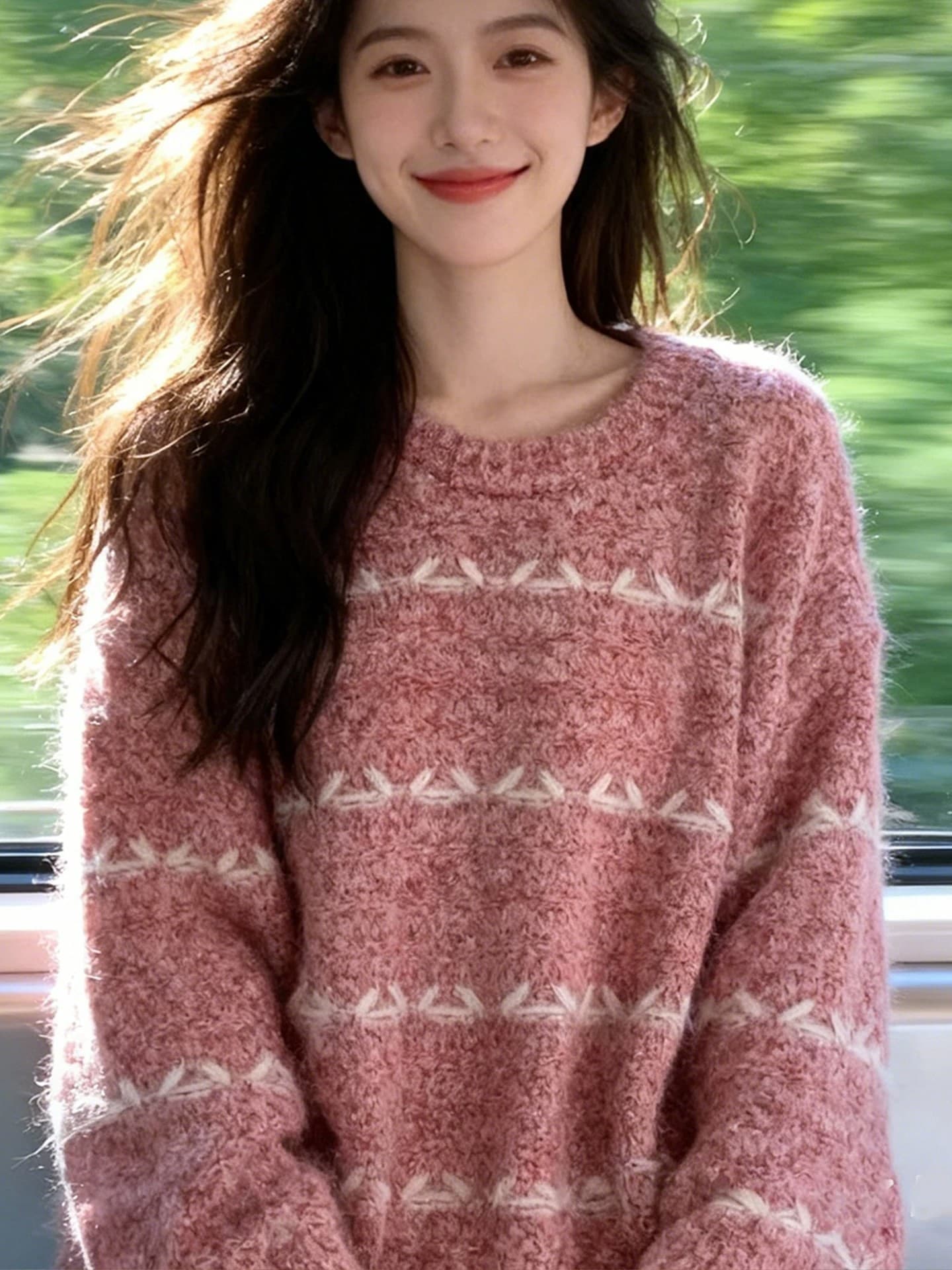 분위기 센스 가을 겨울 달콤한 자매 바람 착용 가져 가라. 핑크색 플리스 질감 세부 사항 디자인 슬림해 보이는 느슨함 거리 바람 스웨터 여자