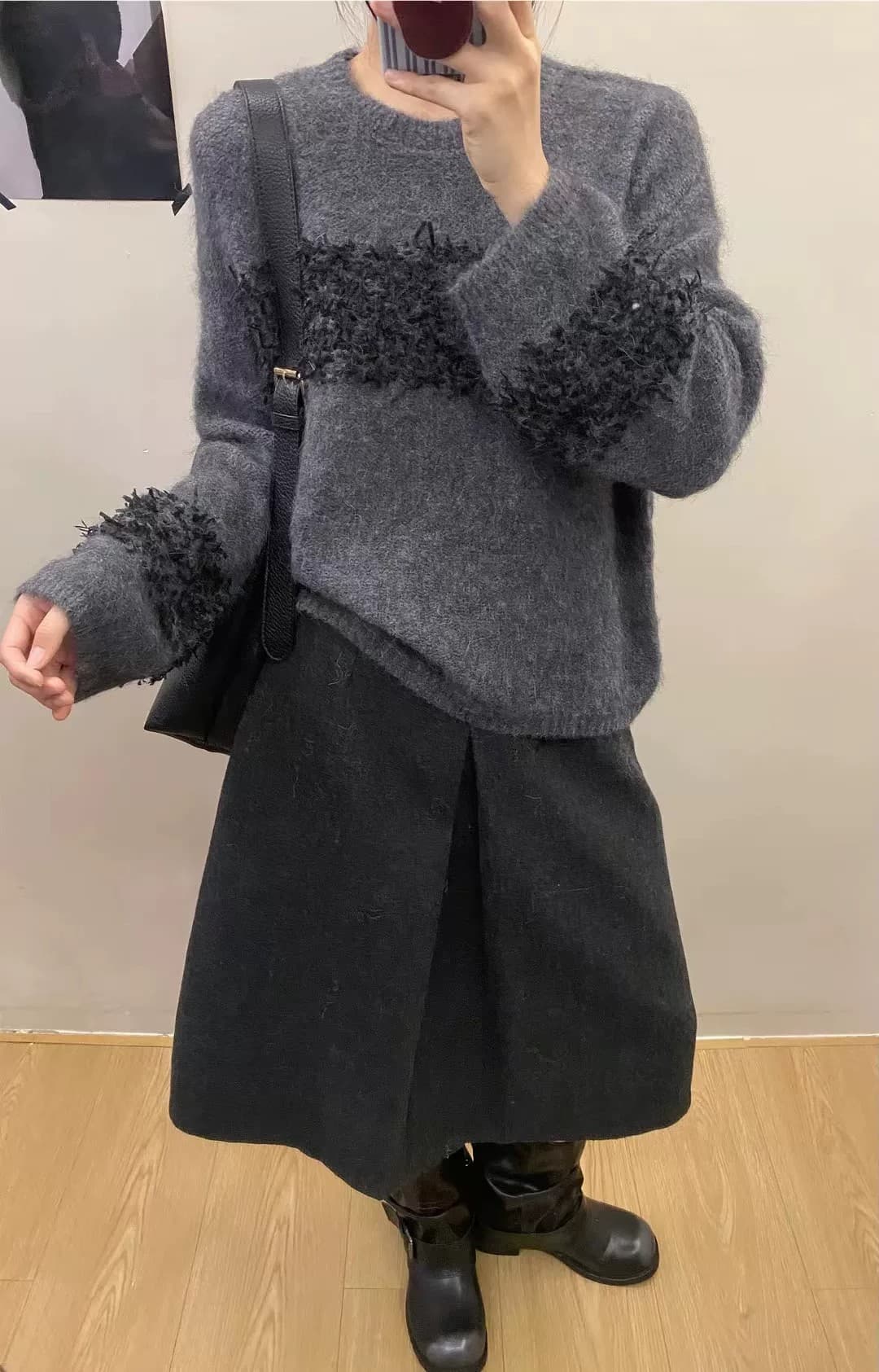 회색 풀오버 당겨서 털털 의류 여성 가을 겨울 부드러운 찹쌀 루즈핏 연령 감소 슬림해 보이는 홀로우 아웃 양 타조 울 니트 스웨터 맨위 상세 이미지 3
