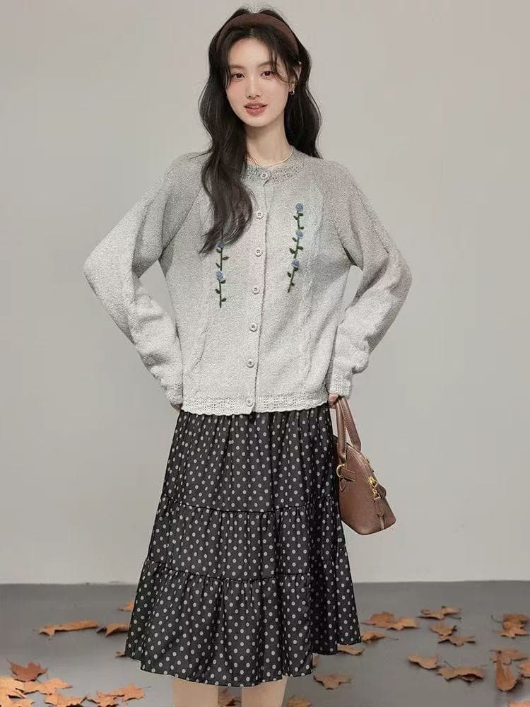 라운드 넥 단추 꽃 자수 오픈 가디건 스웨터 여성 코트 가을 겨울철 보온 다용도 니트 스웨터 맨위 상세 이미지 5