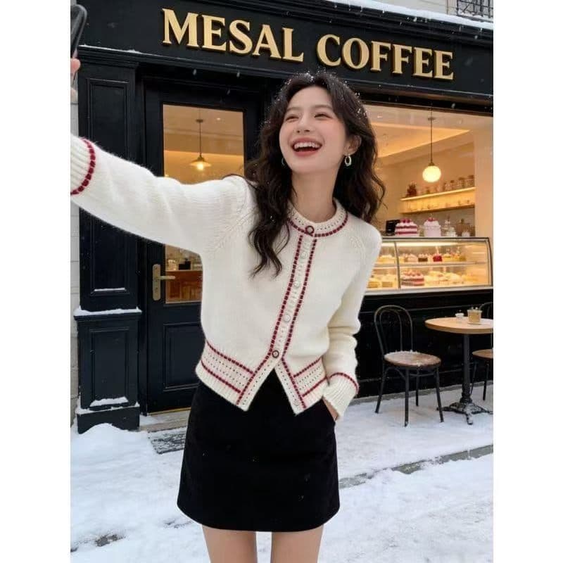 레트로 익스트림 제인 바람 캐주얼 와 성별 일상 출퇴근 인기 살구 색상 맨위 여성 2026 이른 봄 패치워크 색상 스웨터 오픈 가디건 상세 이미지 4