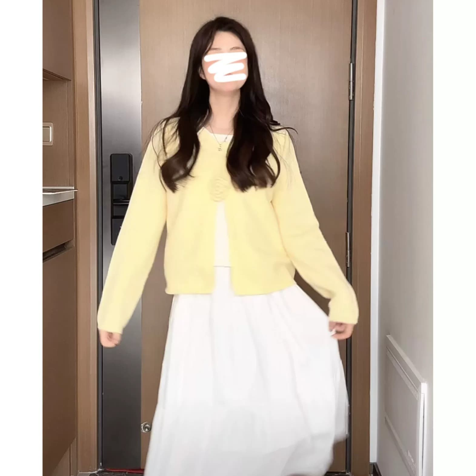 페이크 레이어드 패치워크 부드러운 찹쌀 스웨터 여자 봄 가을 새로운 3 차원 자수 꽃 니트 맨위 이미지 5