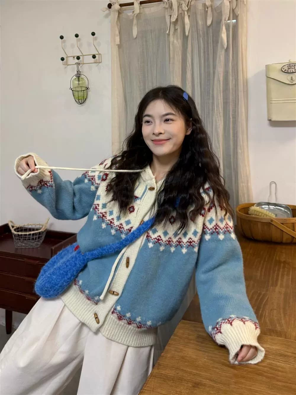 공정한 섬 자카드 긴팔 스웨터 여자 2026 가을 겨울 새로운 학원 스타일 후드 오픈 가디건 연령 감소 니트 스웨터 맨위 상세 이미지 10