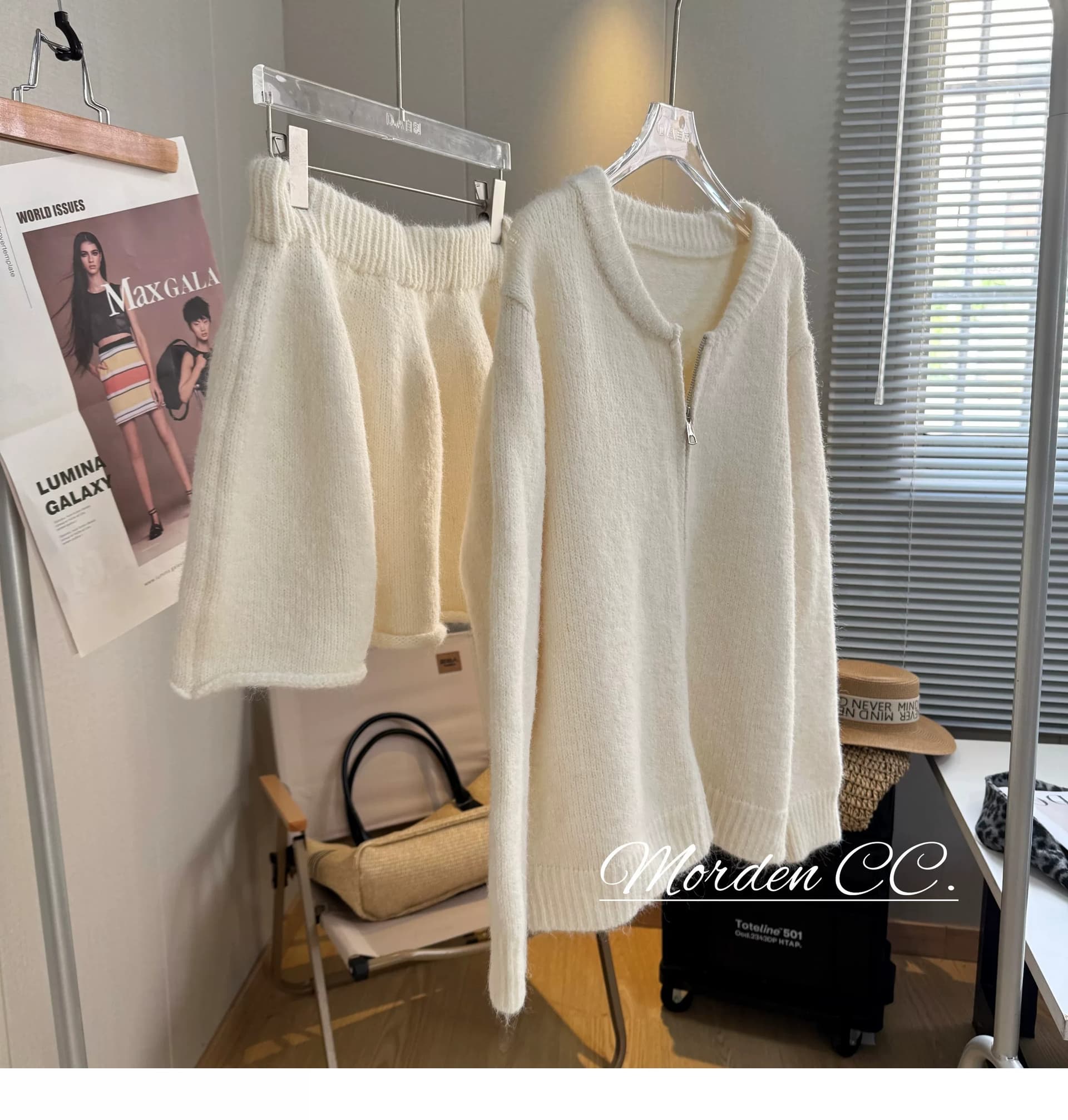 한 부서 miu 바람 더블 지퍼 스웨터 여자 오픈 가디건 하이웨이스트 한 마디 미니 스커트 세트 봄 가을 품격 투피스 세트 상세 이미지 23