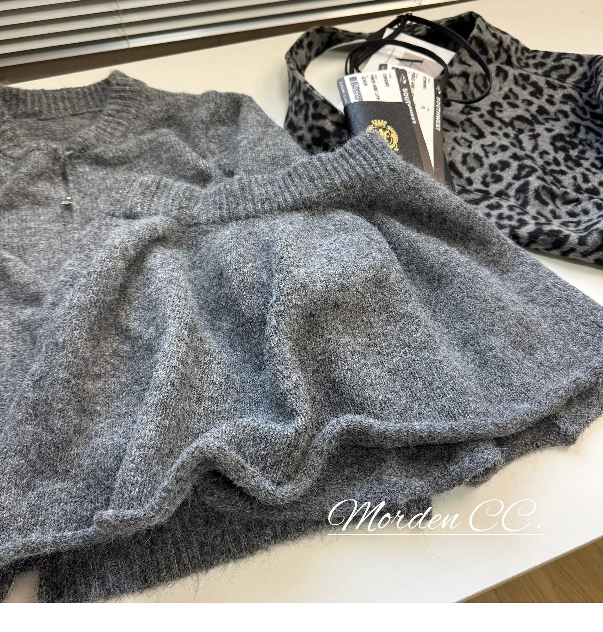 한 부서 miu 바람 더블 지퍼 스웨터 여자 오픈 가디건 하이웨이스트 한 마디 미니 스커트 세트 봄 가을 품격 투피스 세트 상세 이미지 30