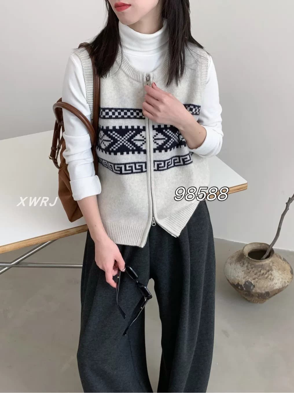 조끼 여자 가을 겨울 새로운 한국 스타일 루즈핏 패션 자카드 지퍼 보온 민소매 인사이드 가져 가라. 조끼 어깨 조끼 이미지 3
