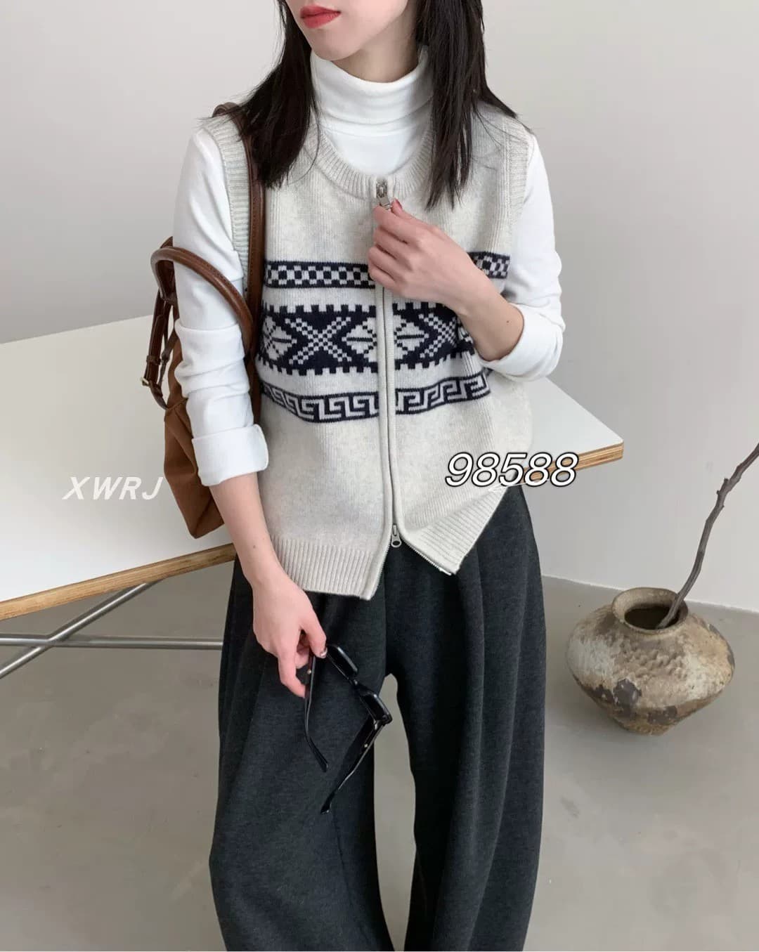 조끼 여자 가을 겨울 새로운 한국 스타일 루즈핏 패션 자카드 지퍼 보온 민소매 인사이드 가져 가라. 조끼 어깨 조끼 상세 이미지 3
