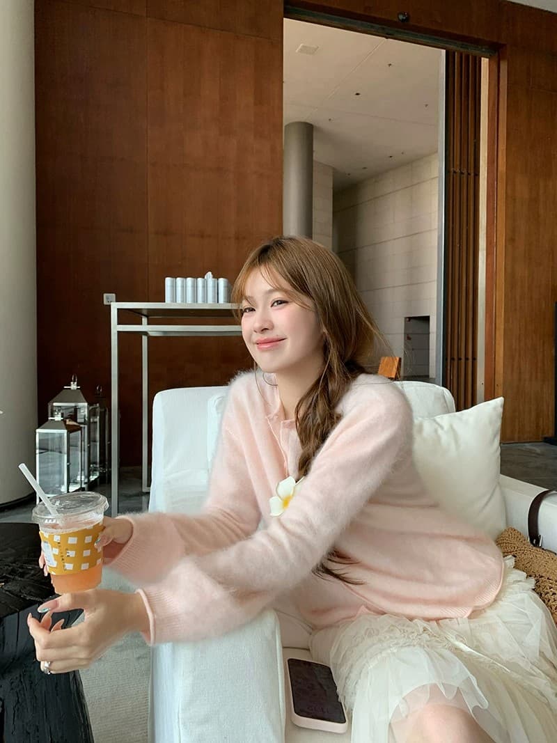 부드러운 바람 밝은 녹색 털이 많은 니트 오픈 가디건 여성 2026 봄 새로운 부드러운 찹쌀 바람 다용도 디스플레이 화이트 재킷 상세 이미지 31