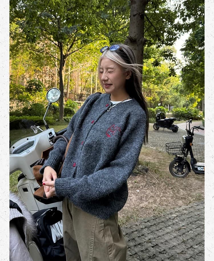 아메리칸 레트로 느긋한 바람 니트 스웨터 오픈 가디건 여성 가을 새로운 단추 라운드 넥 재킷 상세 이미지 17