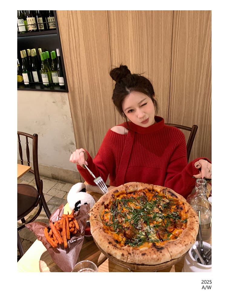 겨울 새로운 디자인 센스 리본 오프숄더 카디건 연령 감소 니트 스웨터 여성 패션 루즈핏 연령 감소 다용도 스웨터 상세 이미지 1