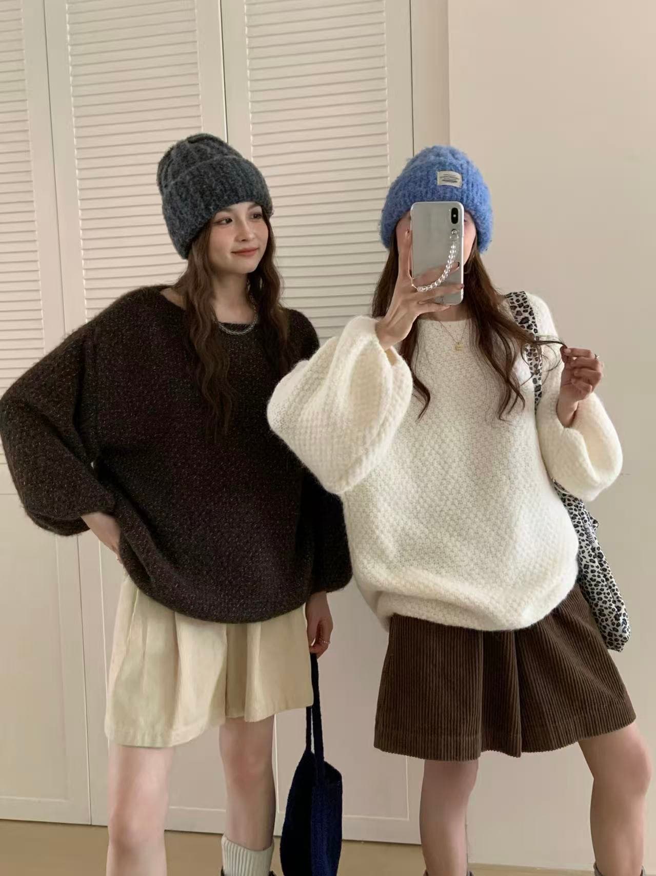 한 부서 스웨터 여성 짧은 풀오버 가을 겨울철 외출용 루즈핏 느긋한 바람 거품 소매 광택 실 니트 스웨터 맨위 상세 이미지 24