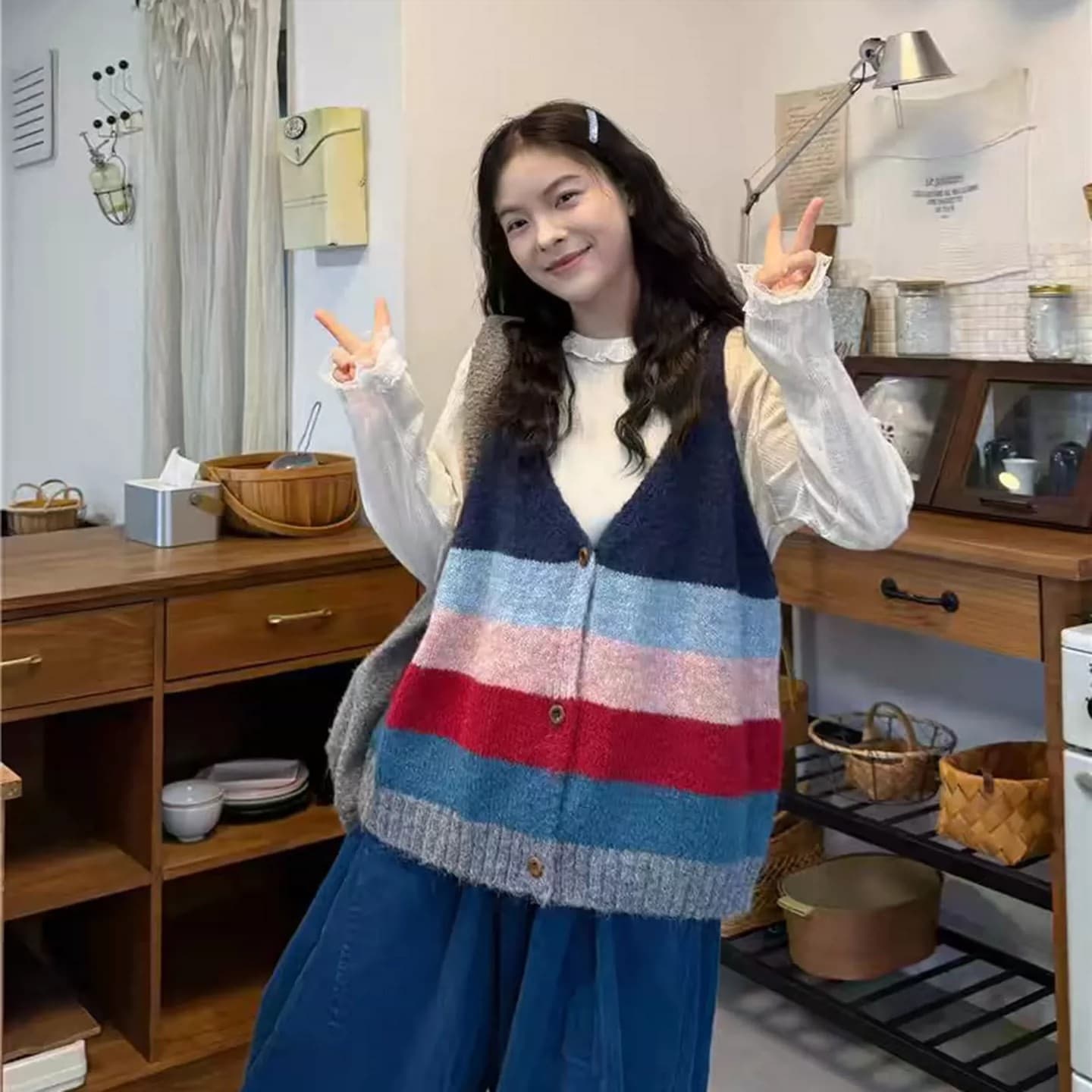 한 부서 레트로 V넥 스트라이프 패치워크 색상 베스트 니트 스웨터 여성 봄 가을 새로운 스택 착용 다용도 슬림해 보이는 민소매 맨위 상세 이미지 3