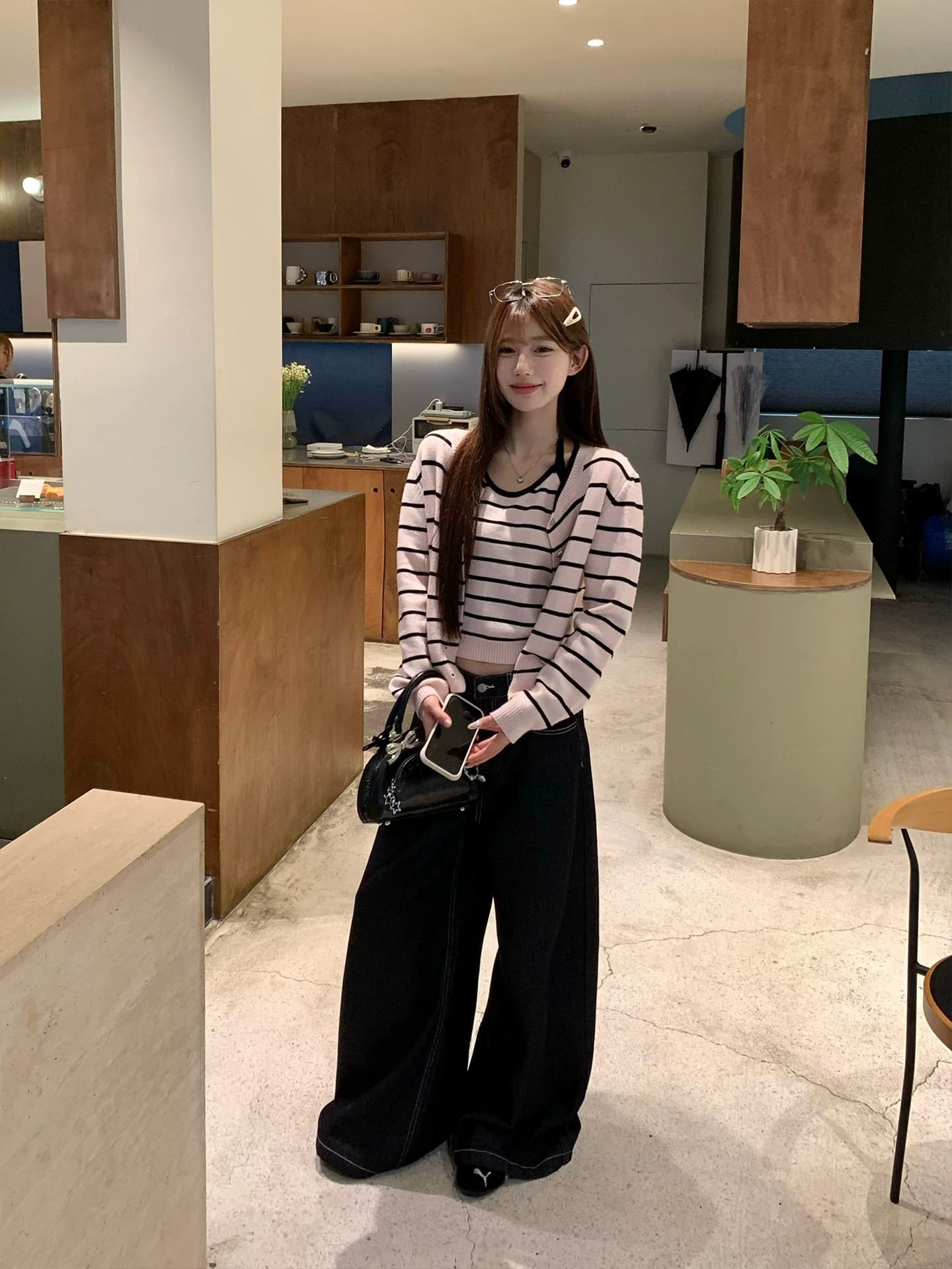 핑크색 스트라이프 니트 오픈 가디건 두 조각 여성 세트 2026 한 부서 가을 분위기 센스 착용 가져 가라. 긴팔 맨위 상세 이미지 5