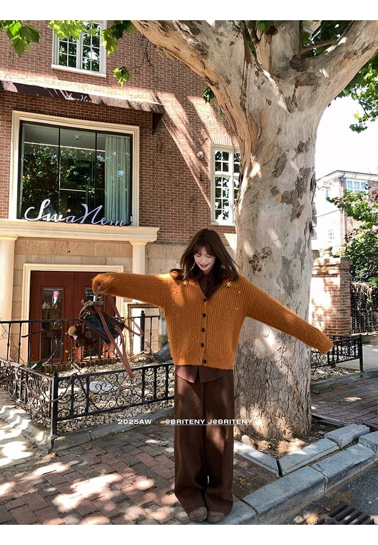 가을 겨울 새로운 반딧불 숲 높음 그램 무거운 플러시 센스 자수 스웨터 다용도 캐주얼 대 오픈 가디건 느긋한 니트 재킷 상세 이미지 3