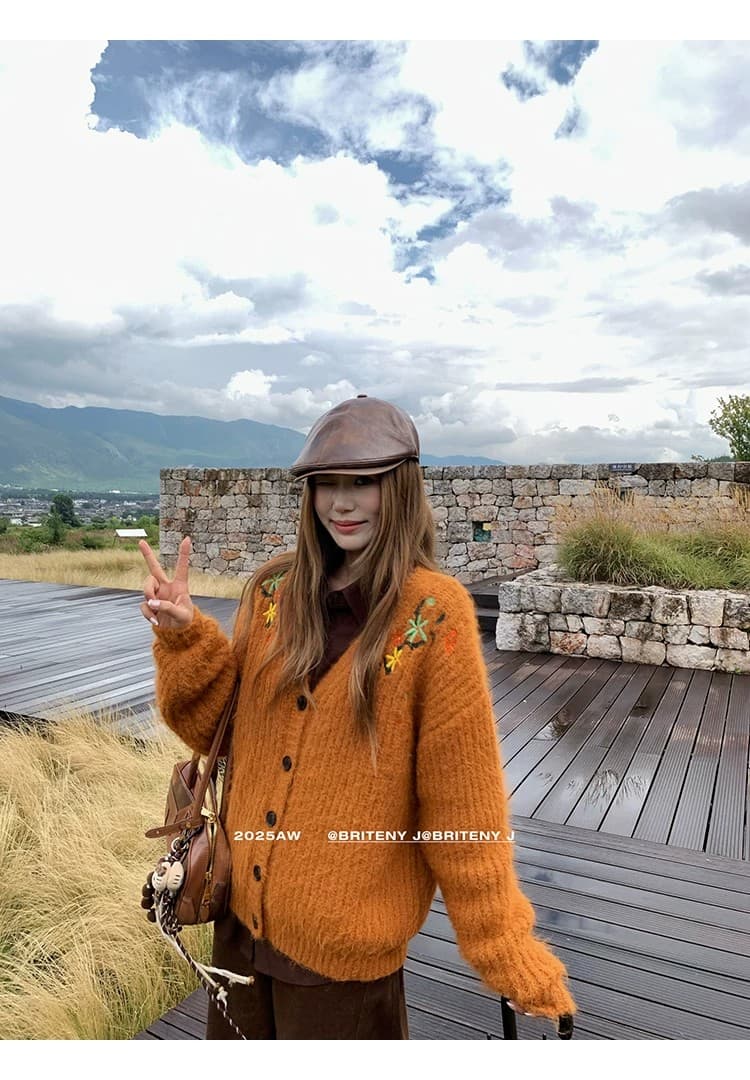 가을 겨울 새로운 반딧불 숲 높음 그램 무거운 플러시 센스 자수 스웨터 다용도 캐주얼 대 오픈 가디건 느긋한 니트 재킷 상세 이미지 13