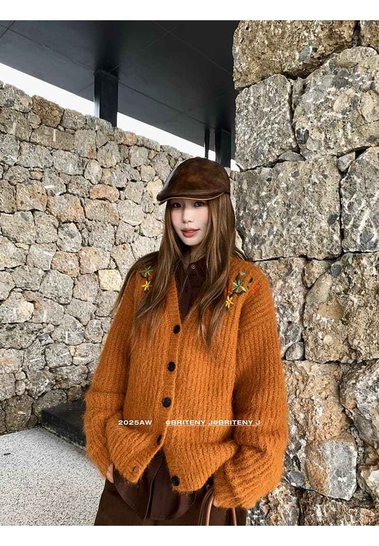 가을 겨울 새로운 반딧불 숲 높음 그램 무거운 플러시 센스 자수 스웨터 다용도 캐주얼 대 오픈 가디건 느긋한 니트 재킷 상세 이미지 44