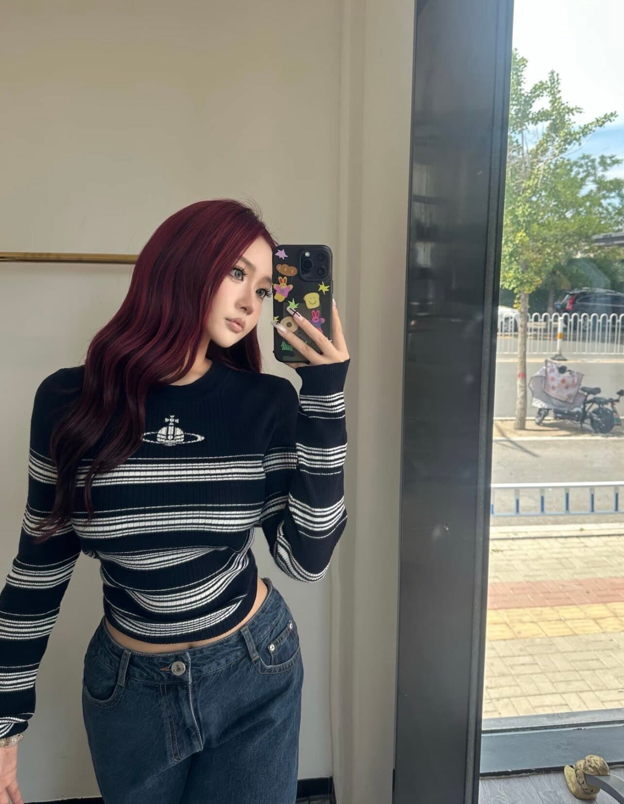 스트라이프 배색 니트 맨위 토성 자수 몸매 가꾸기 얇은 스타일 라운드 넥 스웨터 긴팔 기본 셔츠 상세 이미지 12