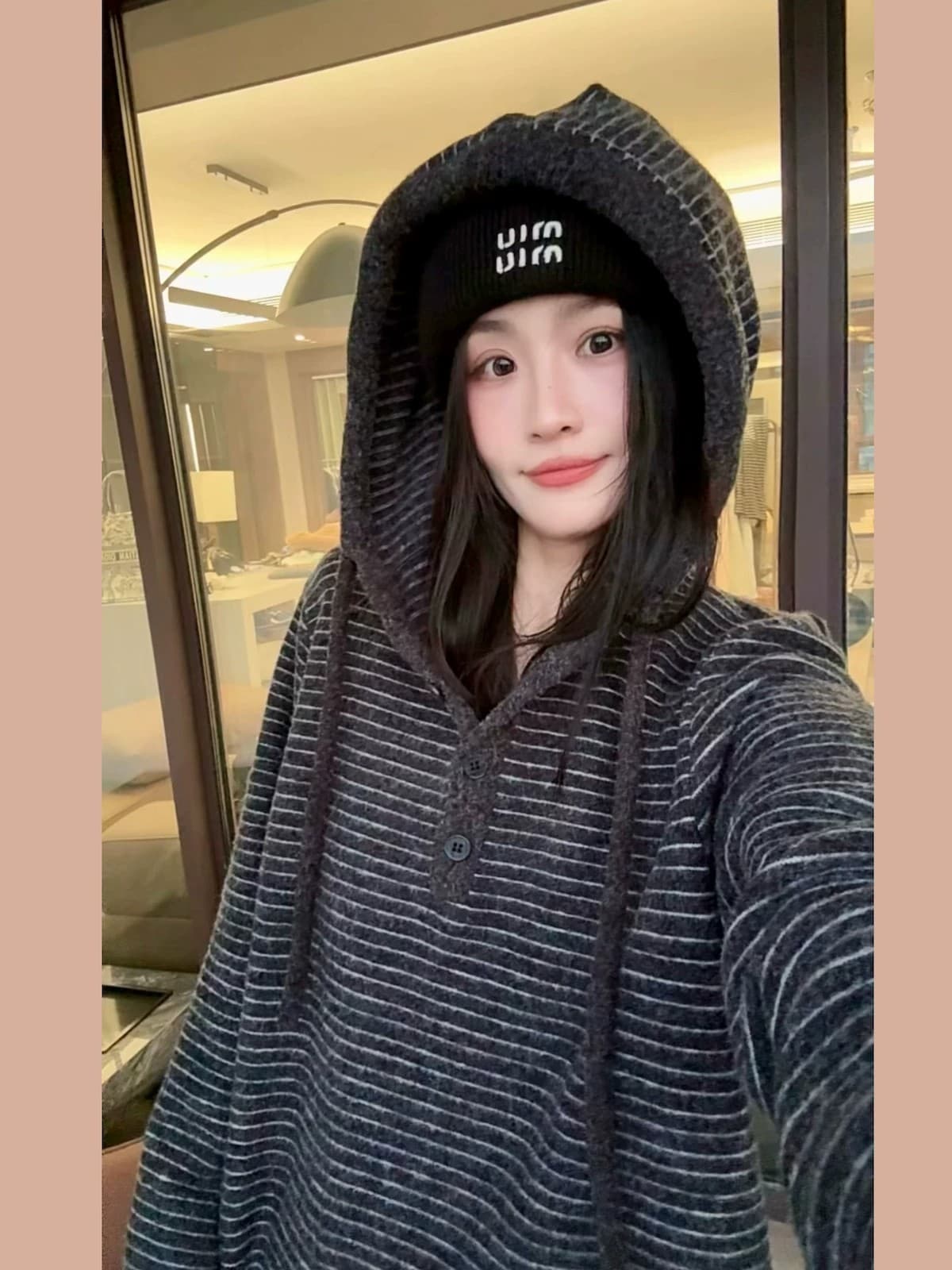 밀라노 소녀 양모 토끼털 도트 무늬 페이크 레이어드 트위스트 꽃 레트로 스웨터 오픈 가디건 여성 루즈핏 상세 이미지 9
