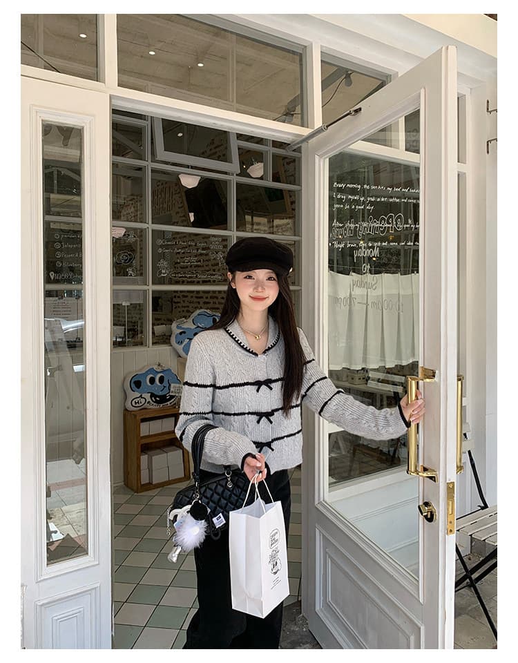 케이크를 잘라 직접 만든 작은 키 가을 겨울 새로운 회색 맨위 여성 디자인 센스 나비 매듭 달콤함 패치워크 오픈 가디건 스웨터 상세 이미지 18