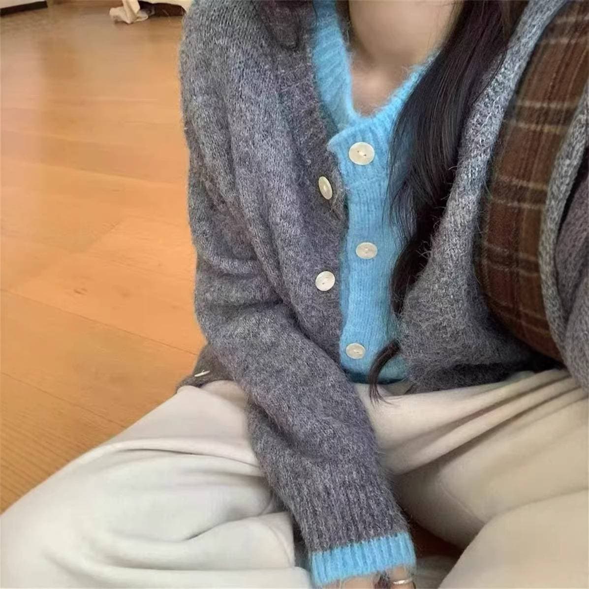 페이크 레이어드 레트로 느긋한 바람 긴팔 스웨터 여성 코트 가을 겨울 한 부서 디자인 센스 루즈핏 니트 오픈 가디건 맨위 상세 이미지 2