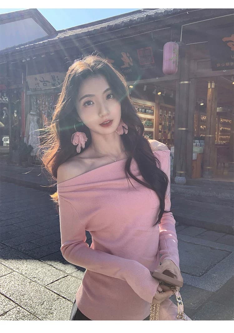 2026 주름 비스듬한 오프숄더 섹시함 긴팔 여성 봄 가을 몸매 가꾸기 슬림해 보이는 인사이드 가져 가라. 기본 셔츠 신년 빨간색 맨위 상세 이미지 39