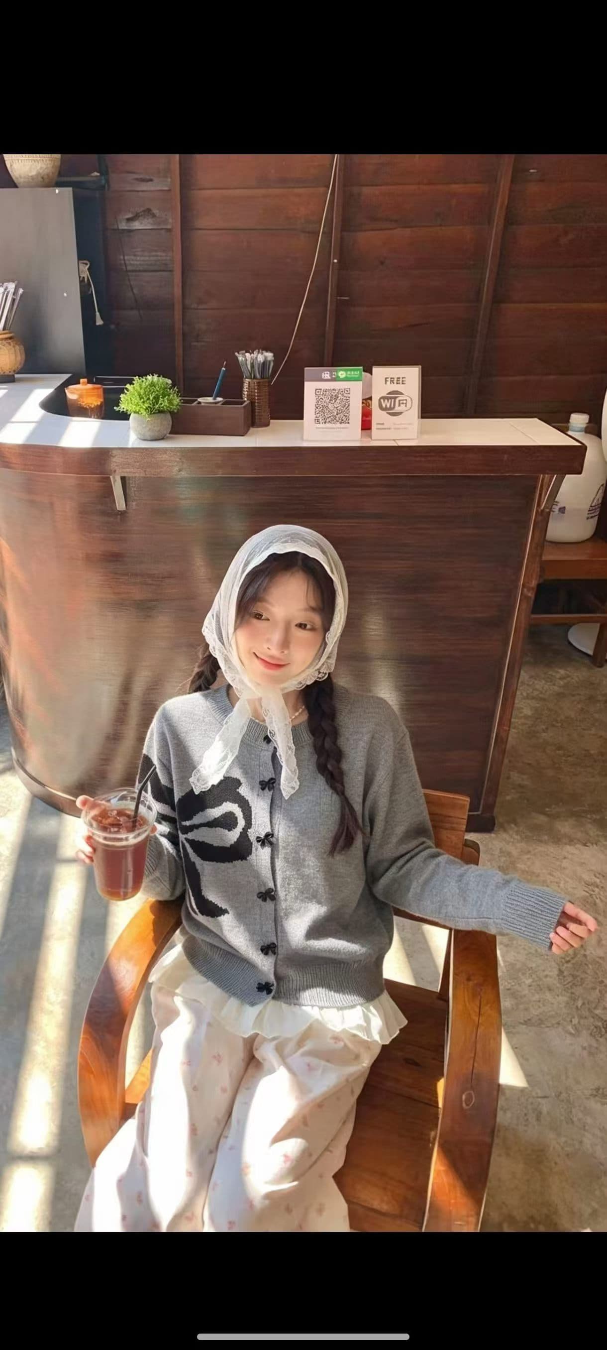 프랑스식 달콤함 나비 매듭 자카드 스웨터 여성 코트 이른 가을 새로운 루즈핏 프릴 패치워크 니트 오픈 가디건 상세 이미지 4