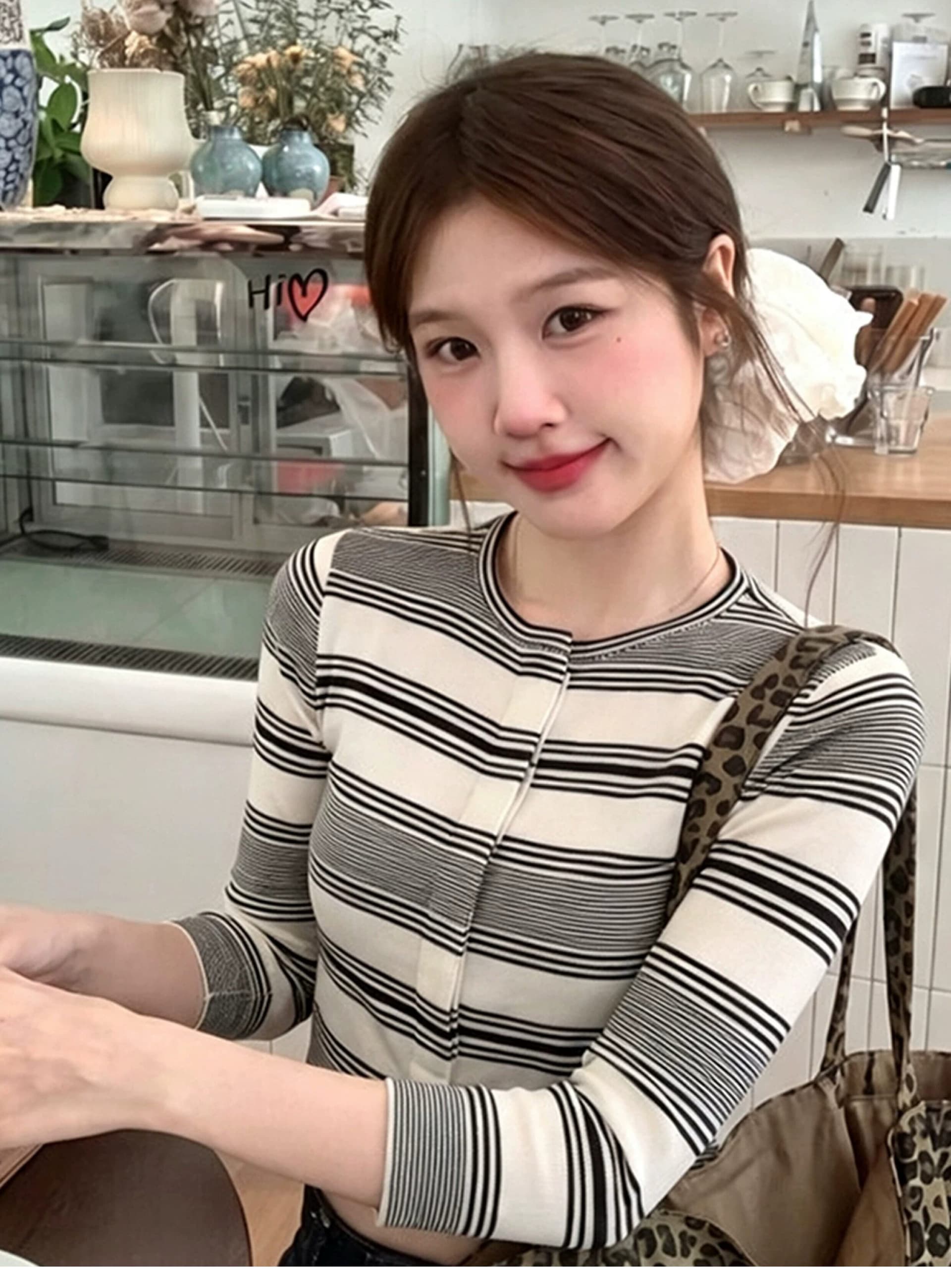 흑백 줄무늬 라운드 넥 긴팔 니트 오픈 가디건 여성 코트 이른 가을 고유 한 아름다운 작은 키 몸매 가꾸기 슬림해 보이는 맨위 이미지 3