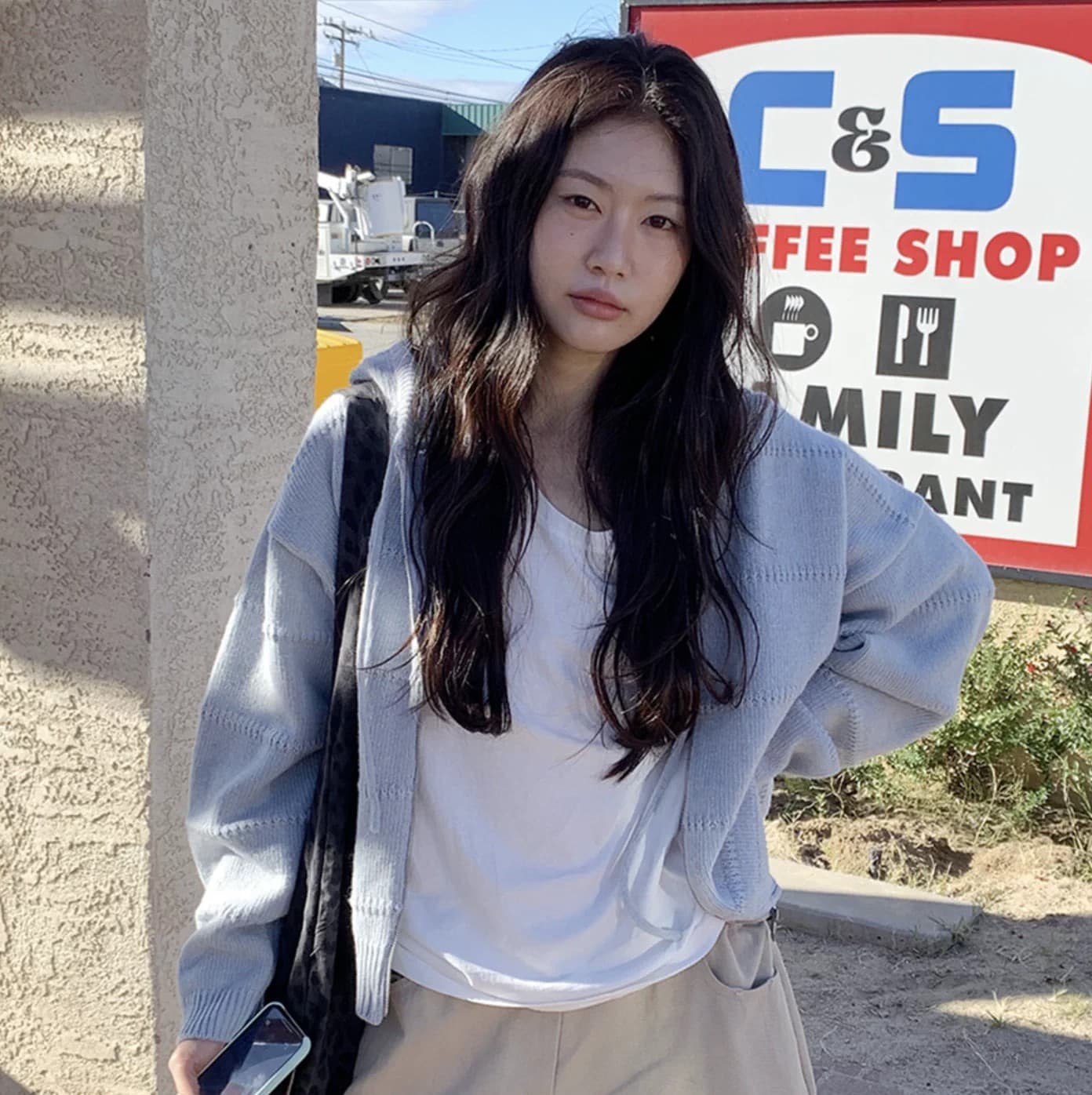i 봄 새로운 회색 루즈핏 쇼트 스타일 후드 니트 오픈 가디건 이미지 3