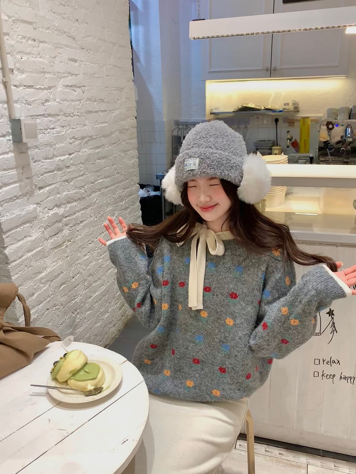 다우 시시 토끼 꽃무늬 스웨터 여자 루즈핏 디자인 센스 레트로 풀오버 니트 스웨터 그레이트 착용 두꺼운 스타일 보온 맨위 상세 이미지 22