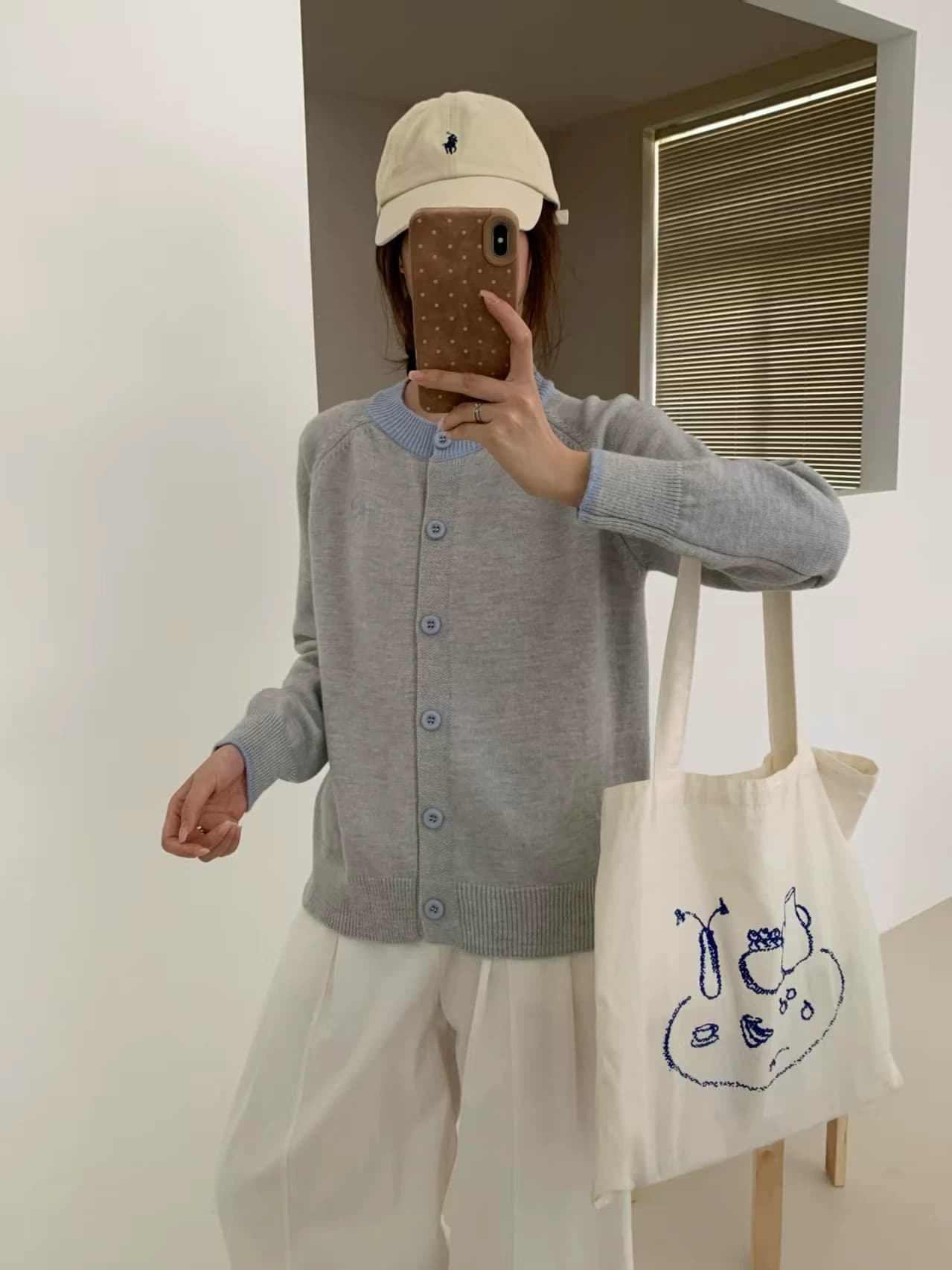 한 부서 학원 스타일 배색 은행 나무 자수 니트 스웨터 루즈핏 부드러운 분위기 센스 가을 겨울 새로운 맨위 여자 상세 이미지 10
