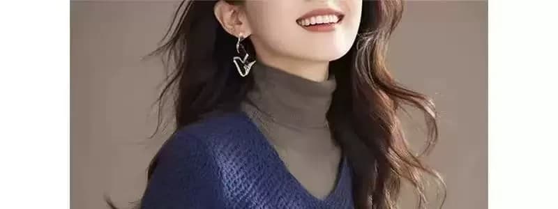 패션 고급 센스 가을 겨울철 여성 의류 프랑스식 디자인 황산구리 블루 V넥 긴팔 니트 스웨터 상세 이미지 2