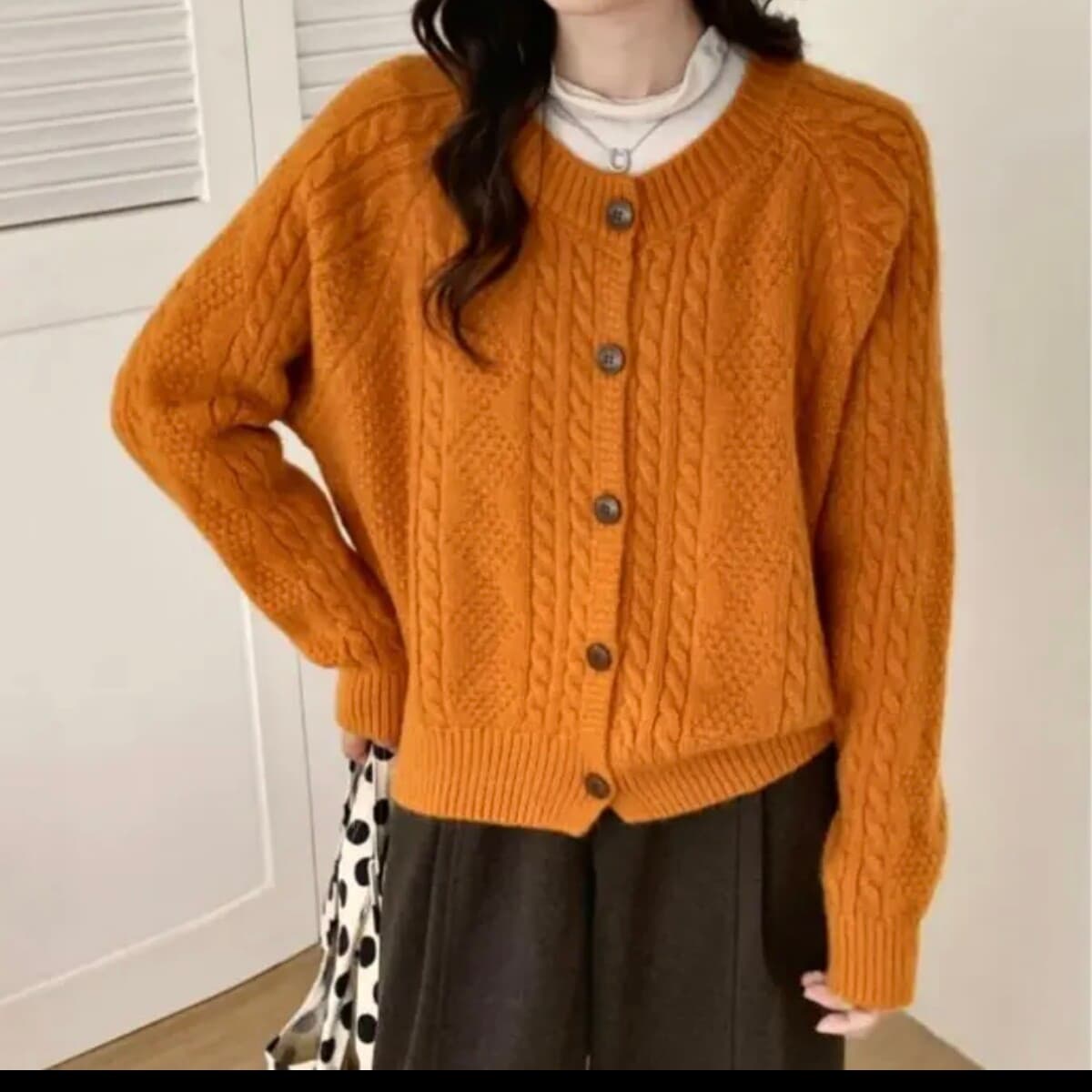 레트로 주황색 꽈배기 스웨터 오픈 가디건 26 가을 겨울 느긋한 바람 라운드 넥 슬림해 보이는 쇼트 스타일 니트 재킷 가을 겨울 새로운 상세 이미지 3