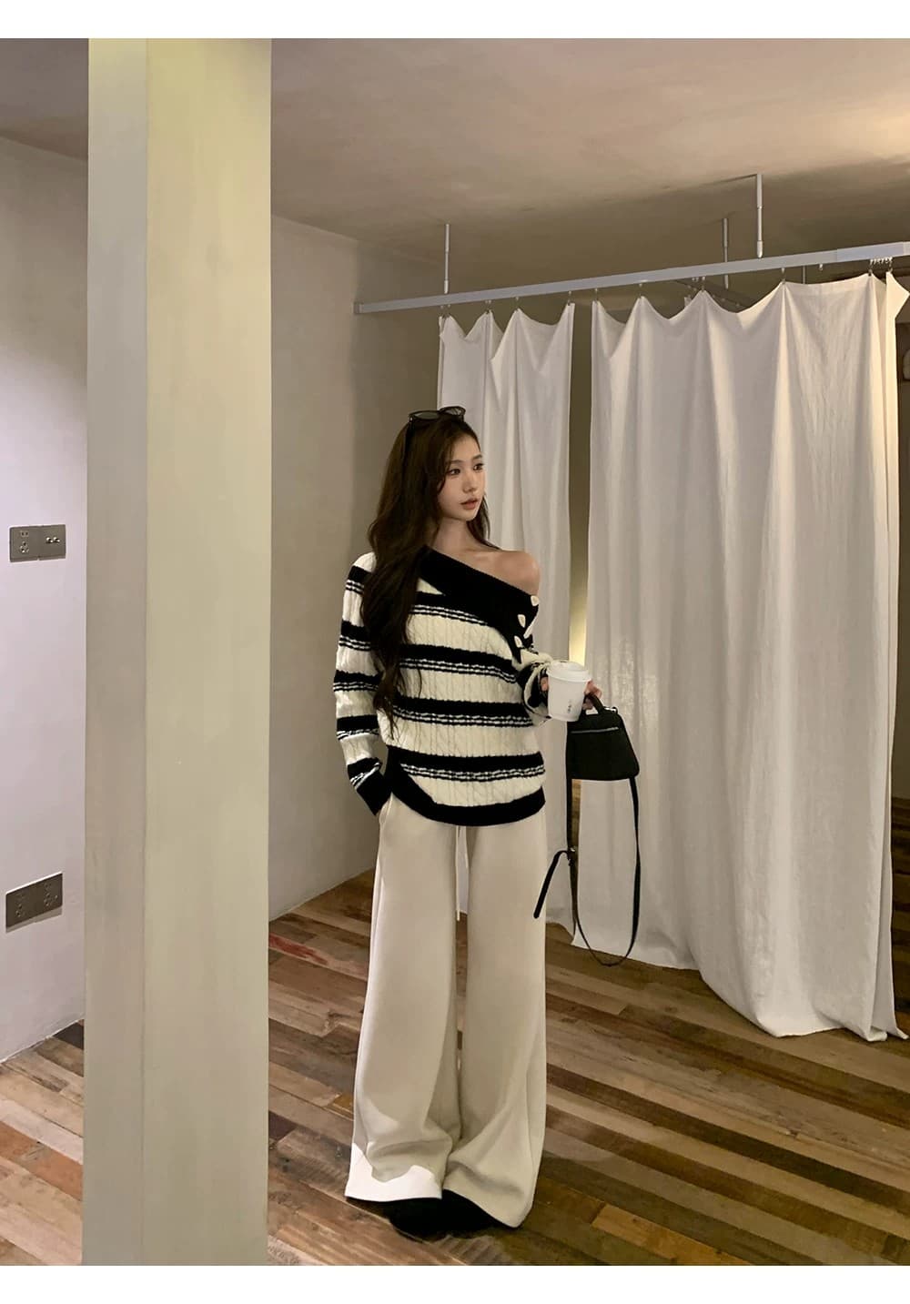 스웨터 여자 가을 겨울 2026 새로운 루즈핏 느긋한 오프숄더 오프숄더 맨위 풀오버 스트라이프 니트 스웨터 상세 이미지 7