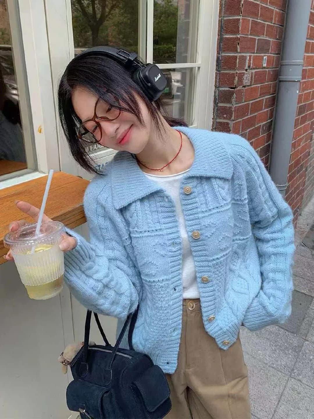 한 부서 다용도 미니멀리즘 느긋한 바람 폴로 칼라 니트 오픈 가디건 여성 단색 단추 스웨터 코트 작은 키 슬림해 보이는 여성 이미지 2