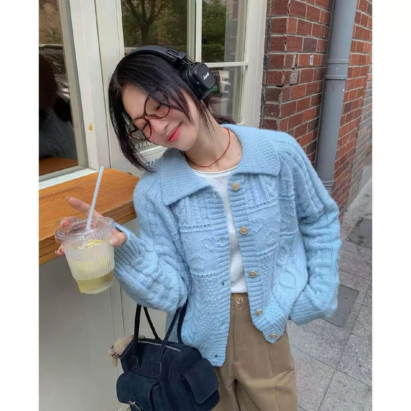 한 부서 다용도 미니멀리즘 느긋한 바람 폴로 칼라 니트 오픈 가디건 여성 단색 단추 스웨터 코트 작은 키 슬림해 보이는 여성 상세 이미지 2