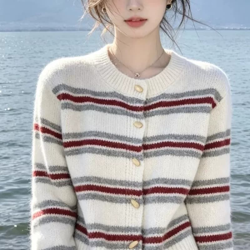 분위기 센스 스트라이프 스웨터 여자 2026 가을 겨울 새로운 느긋한 바람 배색 니트 오픈 가디건 부드러운 찹쌀 맨위 재킷 트렌디 이미지 6