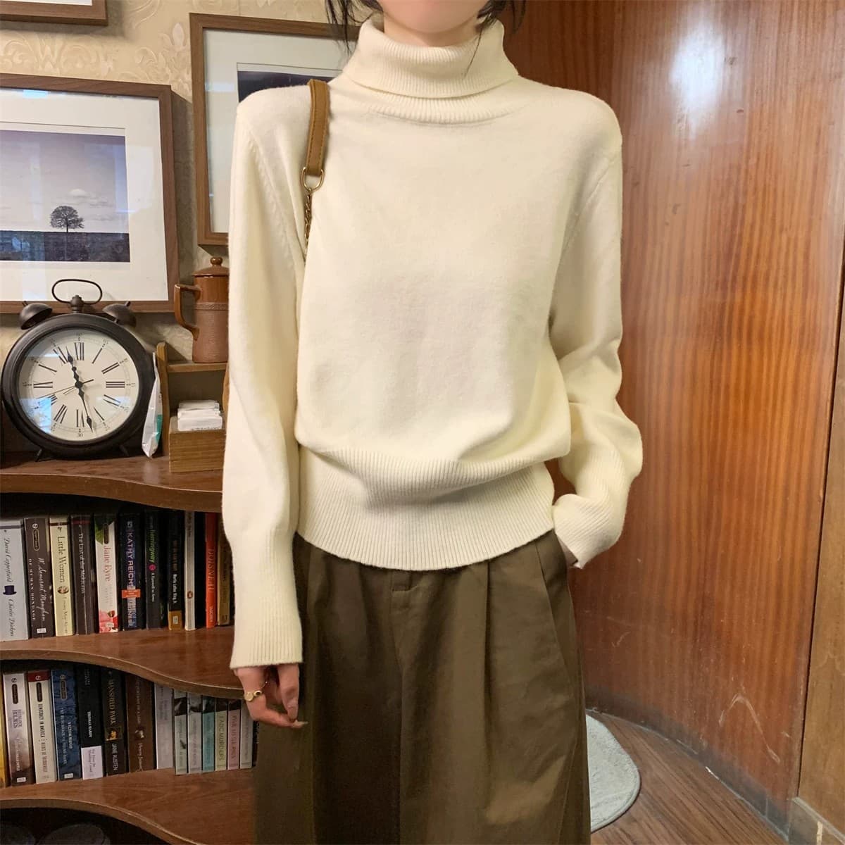 miu 부서 우유 황색 터틀넥 두꺼운 기본 셔츠 여성 봄 가을 고급 보온 인사이드 가져 가라. 스웨터 품격 니트 맨위 상세 이미지 18