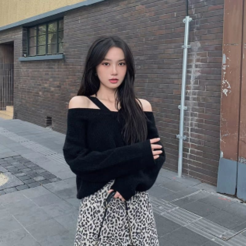 부드러운 찹쌀 주황색 스웨터 여자 가을 겨울 디자인 센스 오프숄더 패션 부드러운 바람 행침 목 품격 풀오버 니트 스웨터 맨위