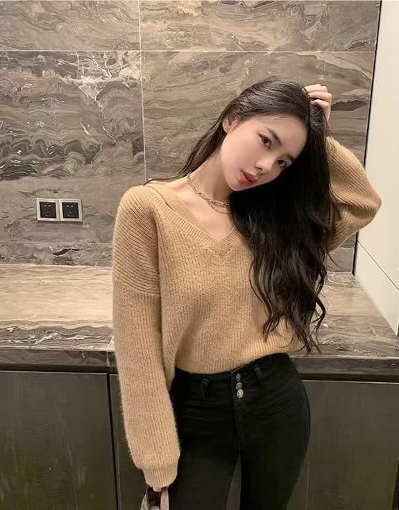 부드러운 찹쌀 주황색 스웨터 여자 가을 겨울 디자인 센스 오프숄더 패션 부드러운 바람 행침 목 품격 풀오버 니트 스웨터 맨위 상세 이미지 6