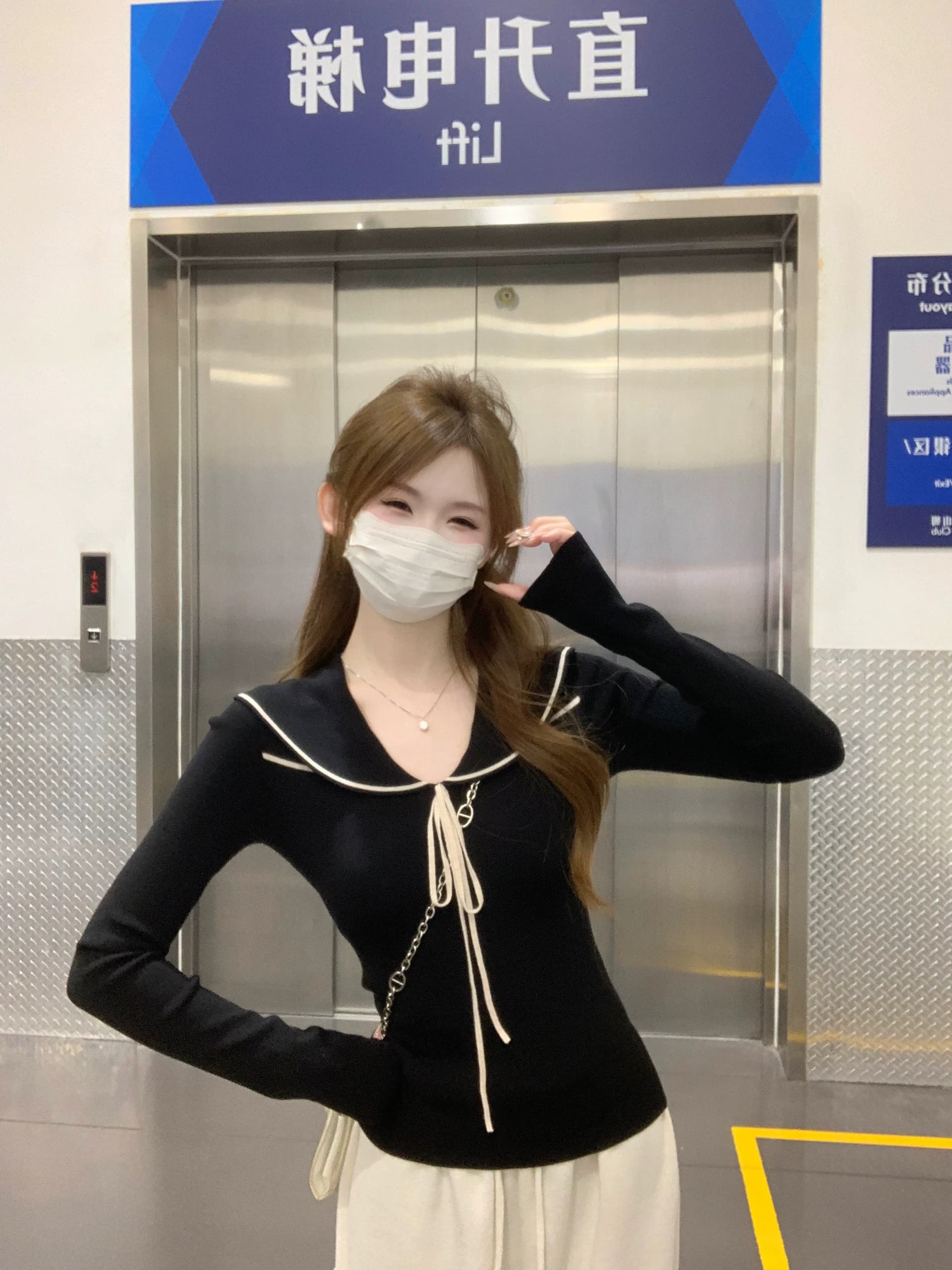 miu 부서 달콤한 스타일 베이비 칼라 디자인 센스 레이스업 긴팔 니트 맨위 여성 가을 겨울 몸매 가꾸기 슬림해 보이는 기본 셔츠 상세 이미지 21