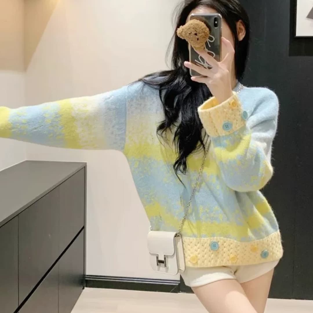 봄 가을 새로운 그라데이션 색상 라운드 넥 풀오버 스웨터 여자 재킷 작은 대중 디자인 센스 풀오버 외출용 맨위 이미지 3