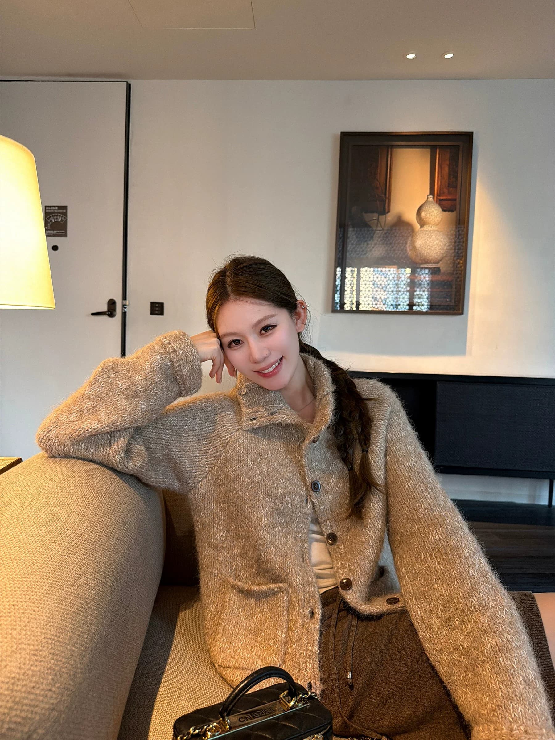 두꺼운 바늘 양모 가을 니트 오픈 가디건 꽃 실 스탠드 칼라 볼륨 측면 스웨터 여성 코트 상세 이미지 23