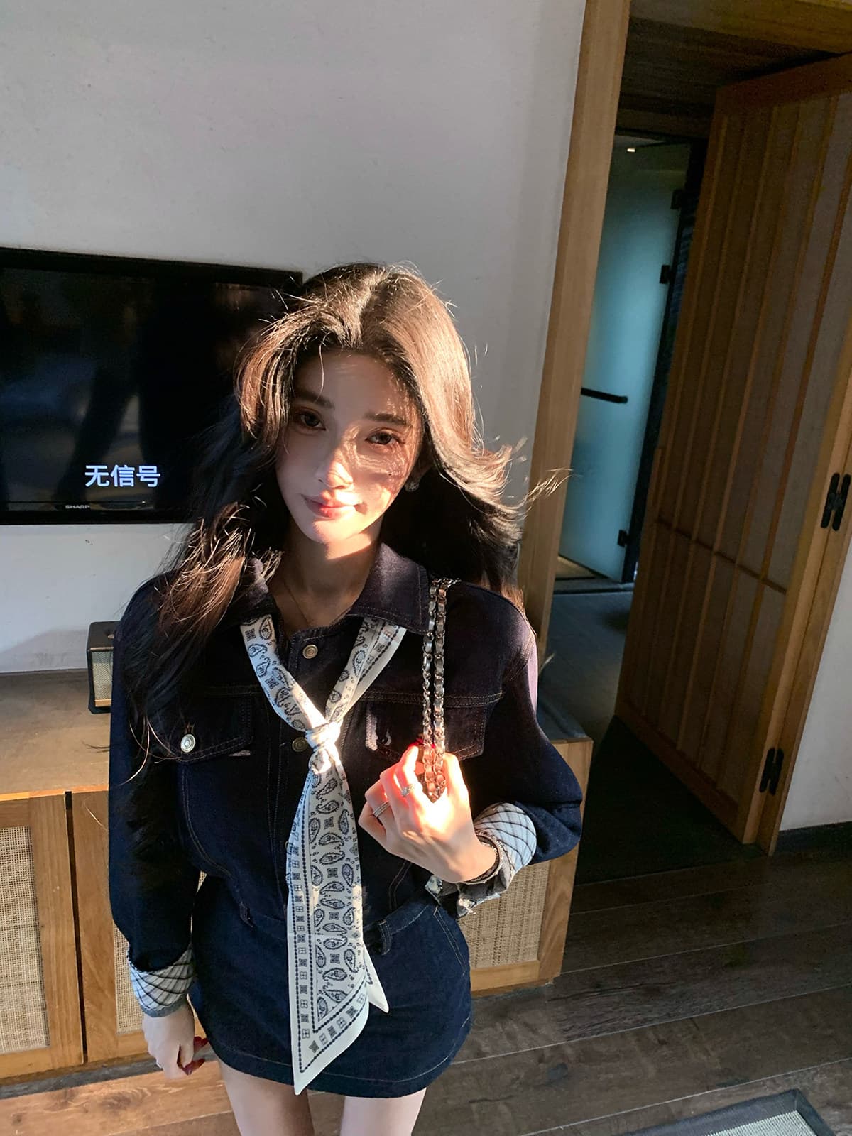 barb chill 워싱 데님 드레스 미니 스커트 여성 이른 봄 신년 로브 허리 수축 레트로 긴팔 셔츠 드레스 상세 이미지 9