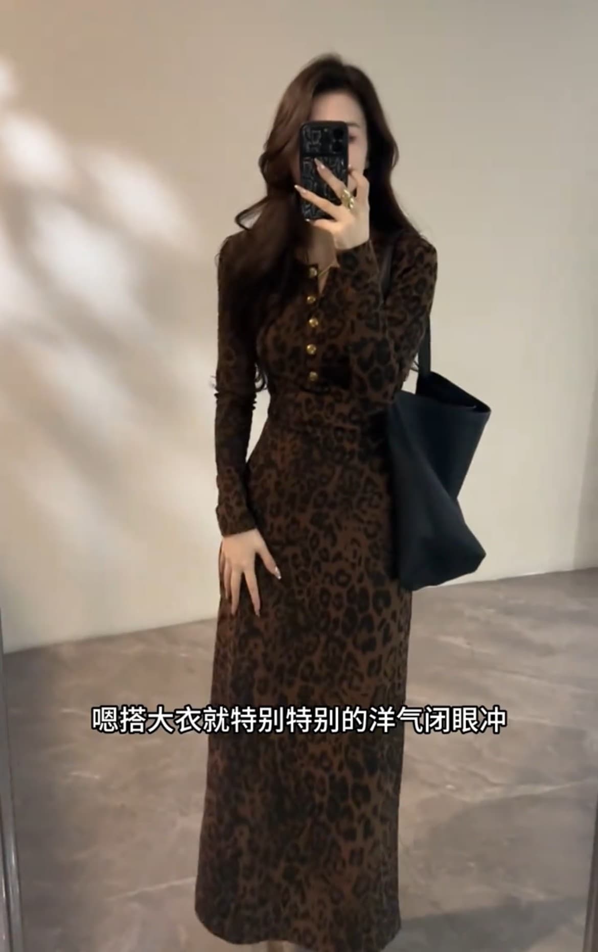 유럽 상품 레트로 레오파드 무늬 금속 버클 슬림해 보이는 두꺼운 여성 드레스 가을 겨울 새로운 외국 가스 다용도 기본 스커트 롱 스커트 상세 이미지 14