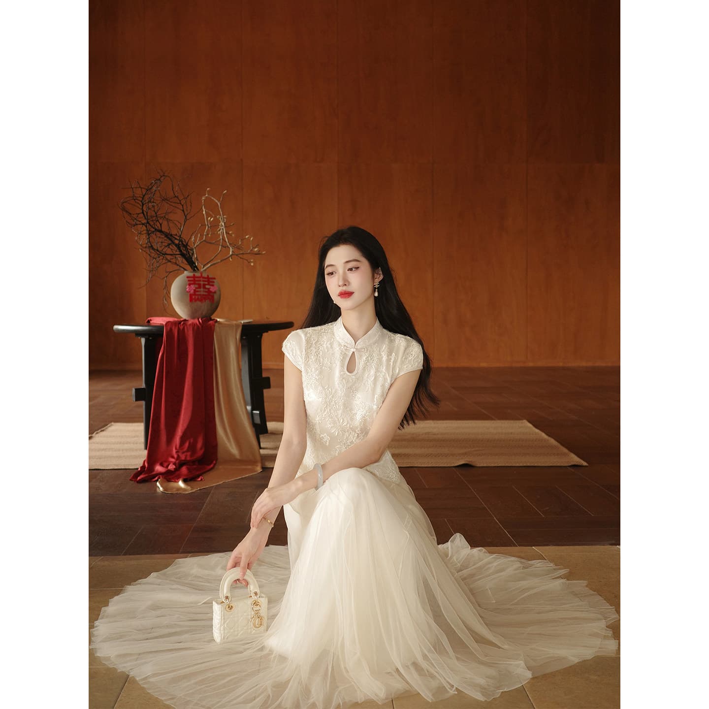 새로운 중식 모방 아세트산 레이스 여성 셔츠 여름 망사 홀로우 아웃 꽃무늬 쇼트 스타일 맨위 반신 스커트 투피스 세트 이미지 6