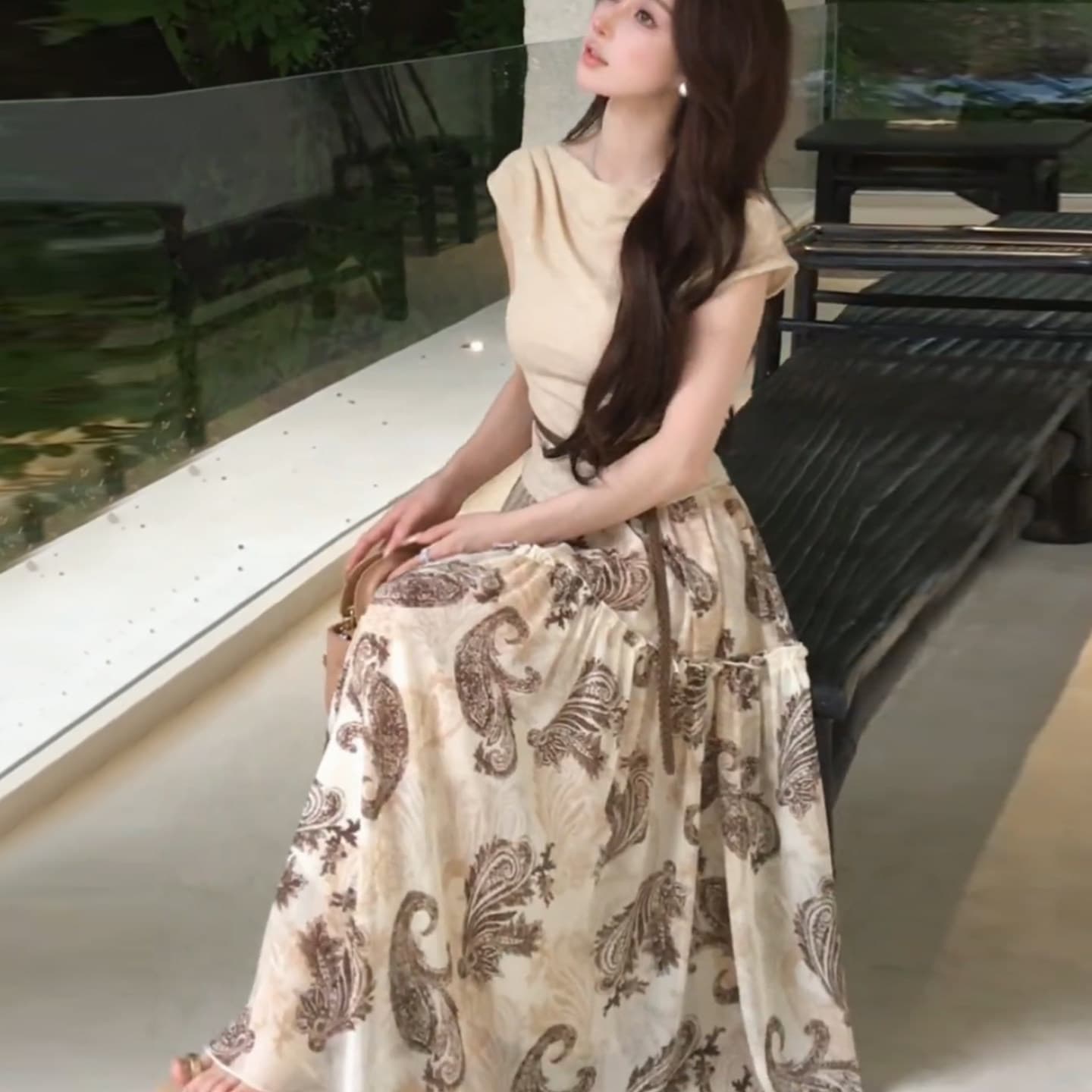 여름 ootd 착용 가져 가라. 세트 여성 2026 새로운 순수한 욕망 바람 허리 수축 티셔츠 레트로 꽃무늬 반신 스커트 투피스 세트 이미지 6
