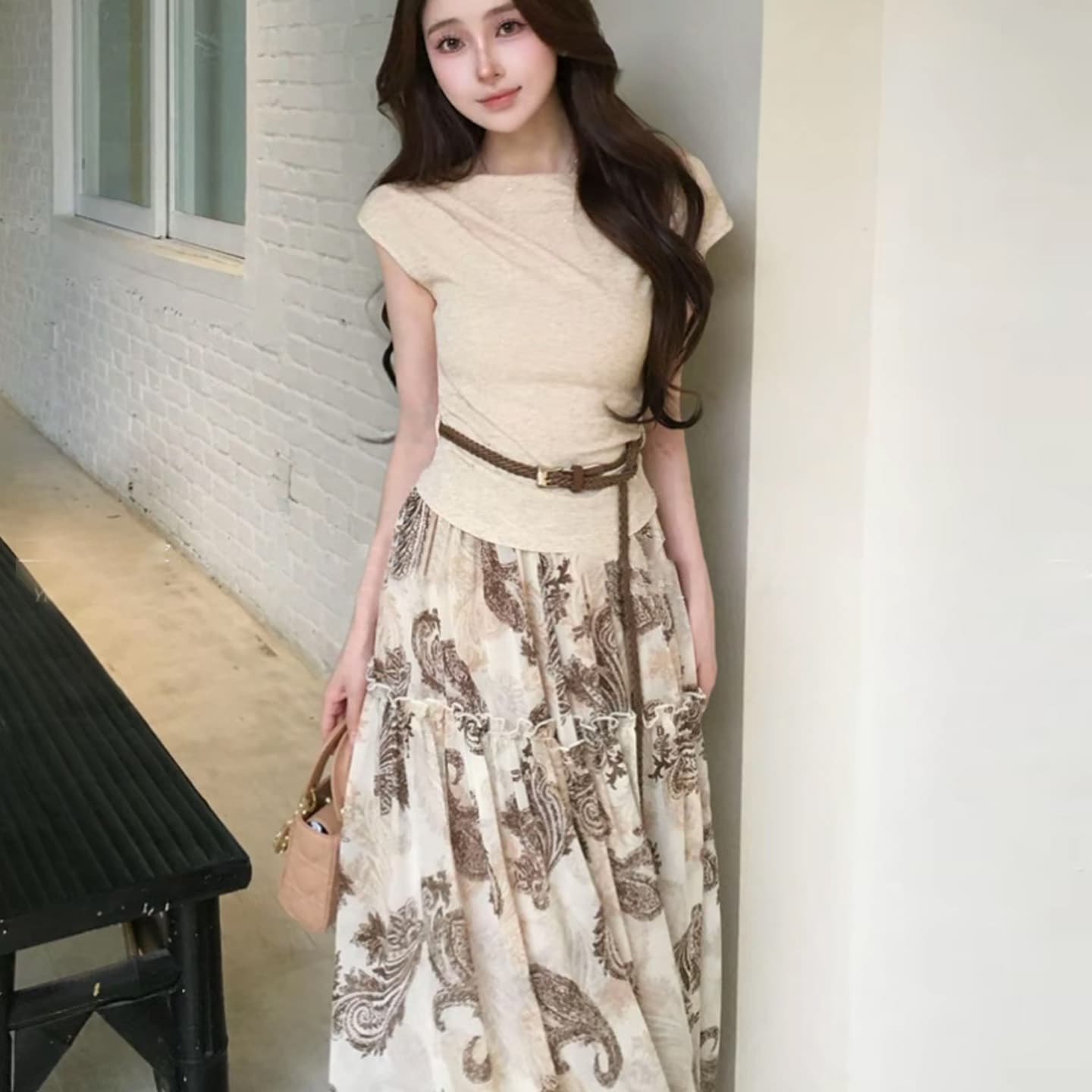 여름 ootd 착용 가져 가라. 세트 여성 2026 새로운 순수한 욕망 바람 허리 수축 티셔츠 레트로 꽃무늬 반신 스커트 투피스 세트 상세 이미지 4