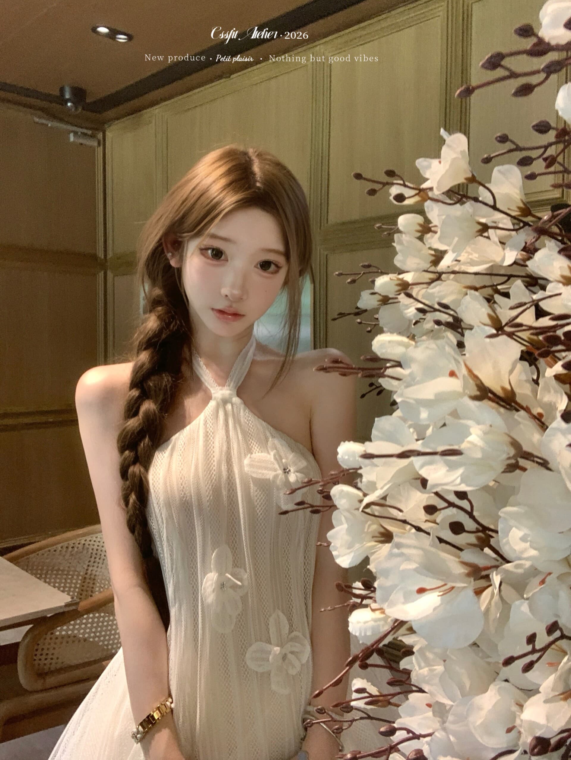 프랑스식 순수한 욕망 요정 바람 3 차원 꽃 민소매 행침 목 여성 드레스 여름 패션 섹시함 백리스 드레스 상세 이미지 7